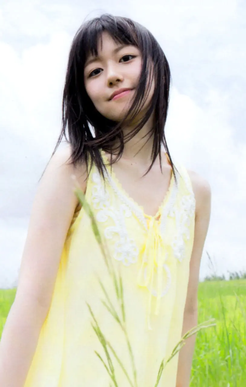 三澤紗千香1.jpg