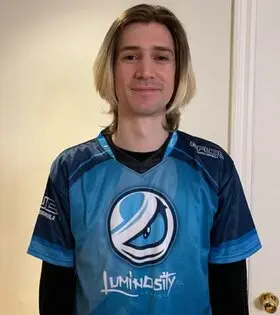 Xqcclassicphoto1.jpg